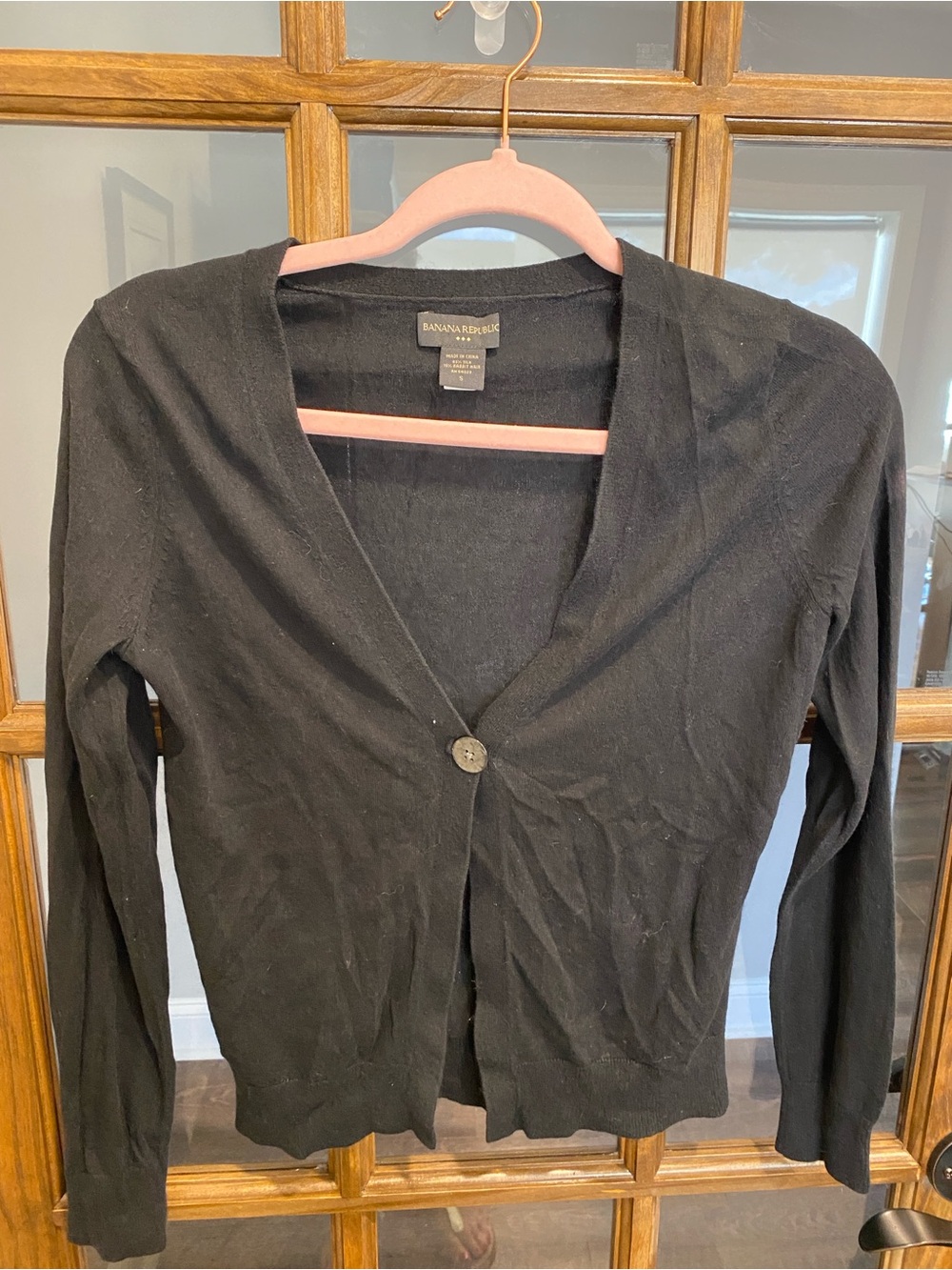 Banana Republic Black Single-Button V-Neck Cardigan Sweater